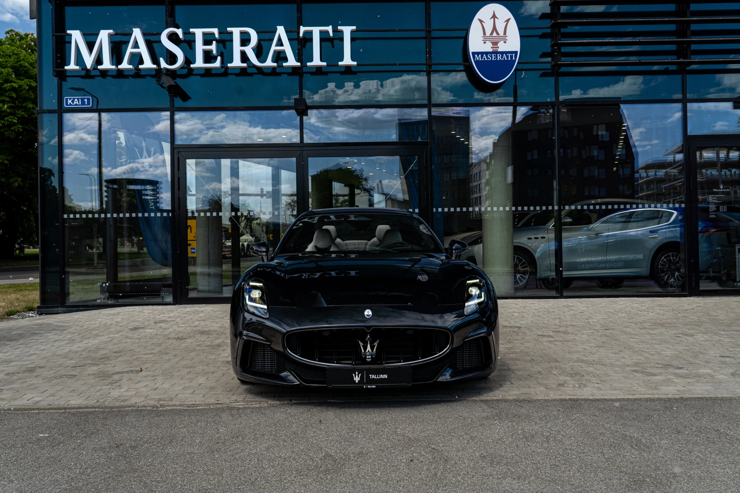 maserati-granturismo-trofeo-black_8