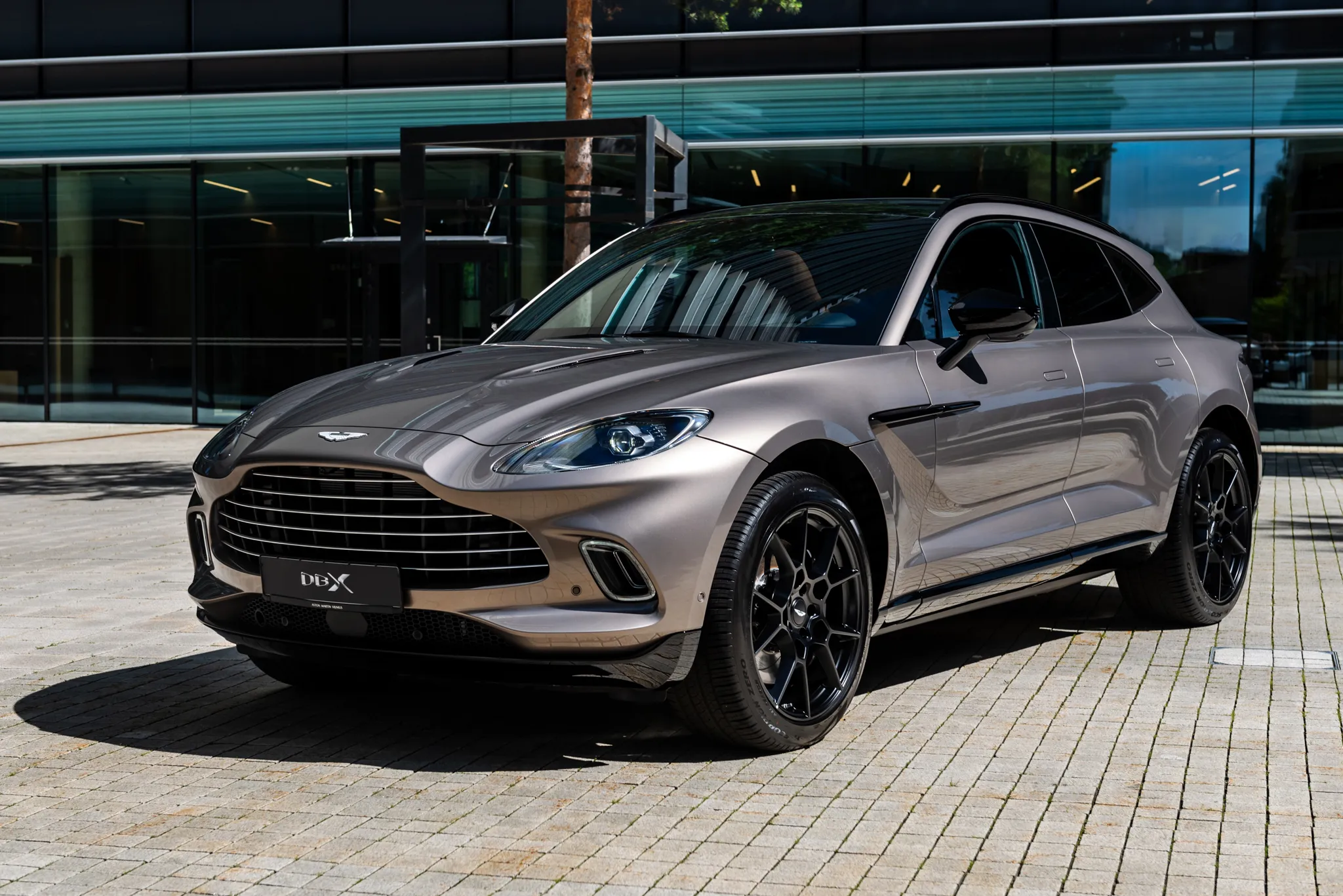 aston_martin_dbx_grey-1