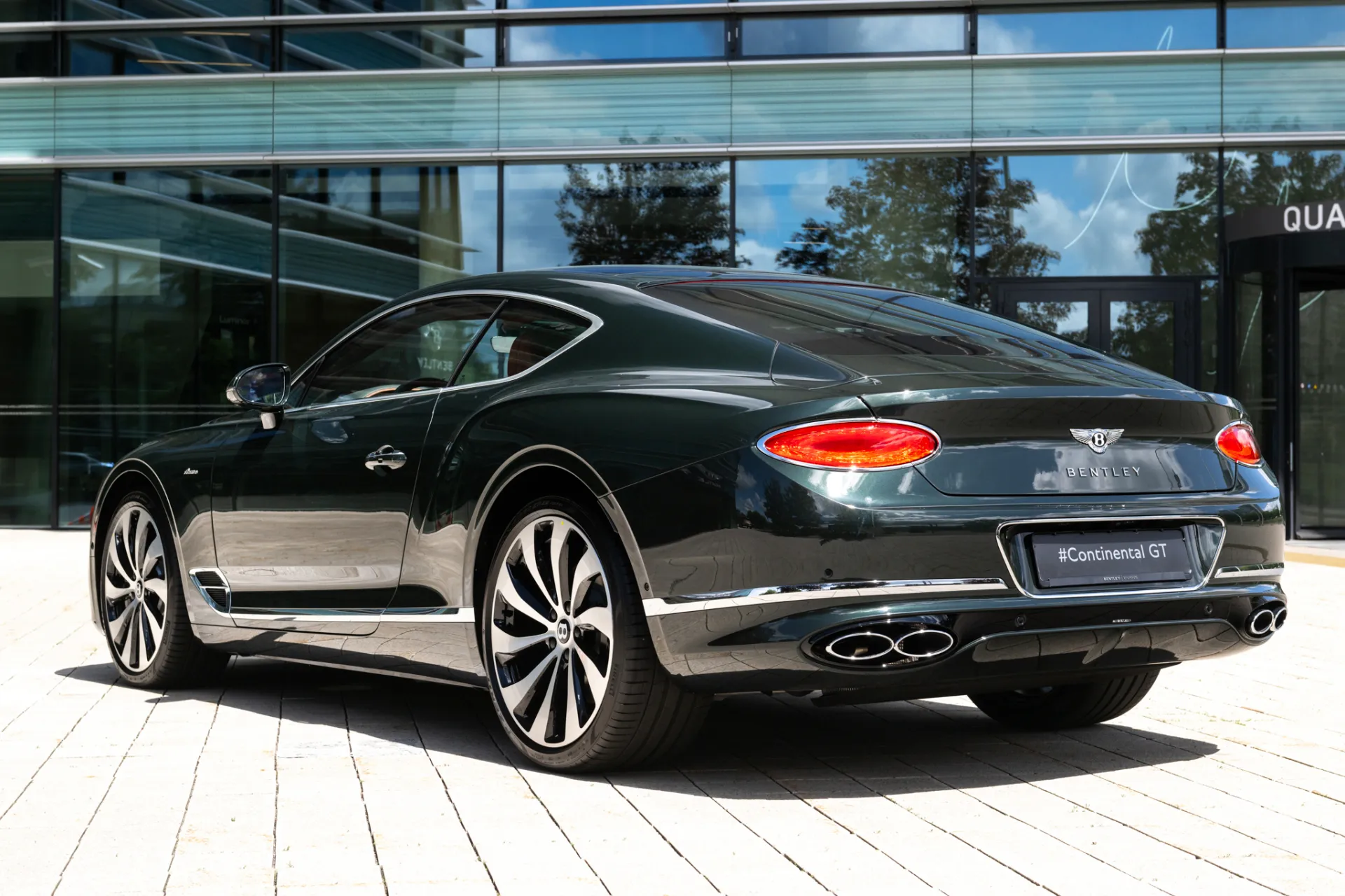 bentley_continental_gt_azure_v8_2vp_4596