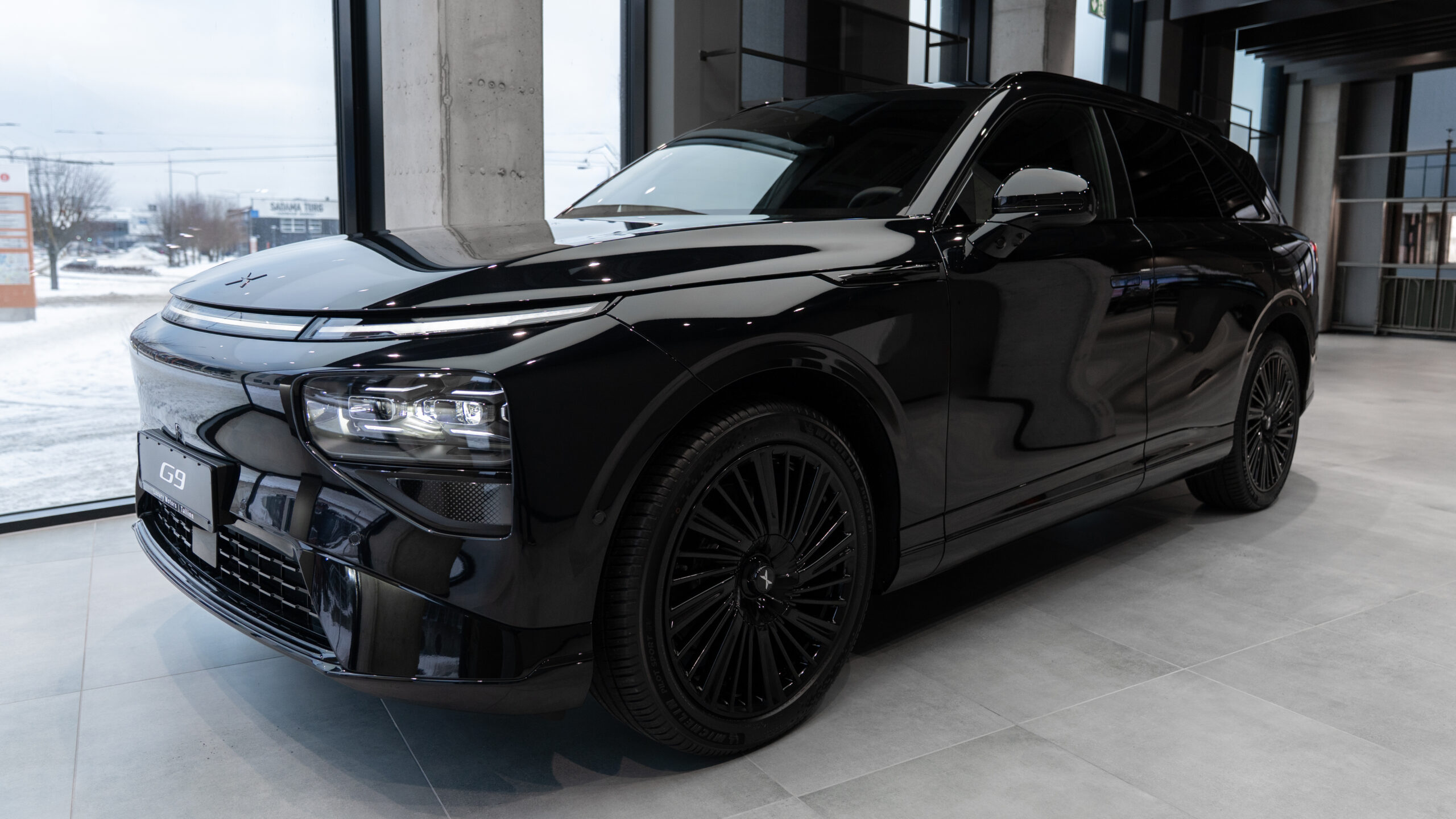 Black_Matte_Xpeng_G9_2