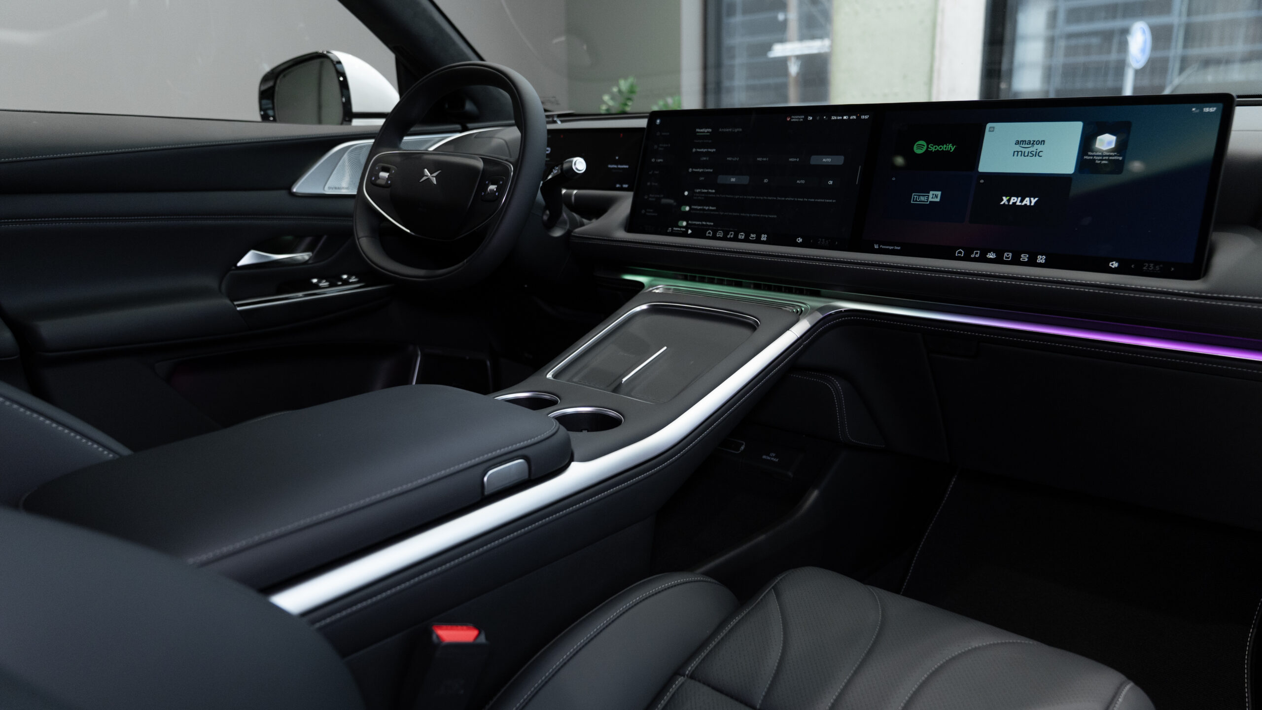 White_Matte_Xpeng_G9_48